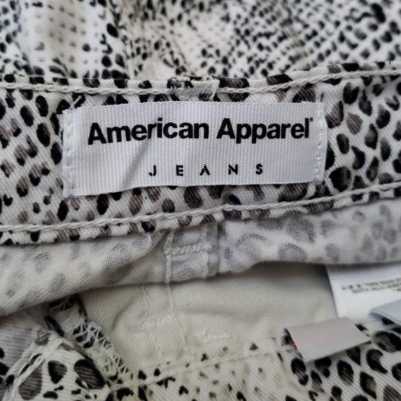 American Apparel High Waisted Snake Print Shorts - Picture 6 of 6